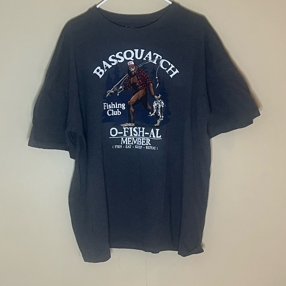 Bigfoot Tshirt XXL